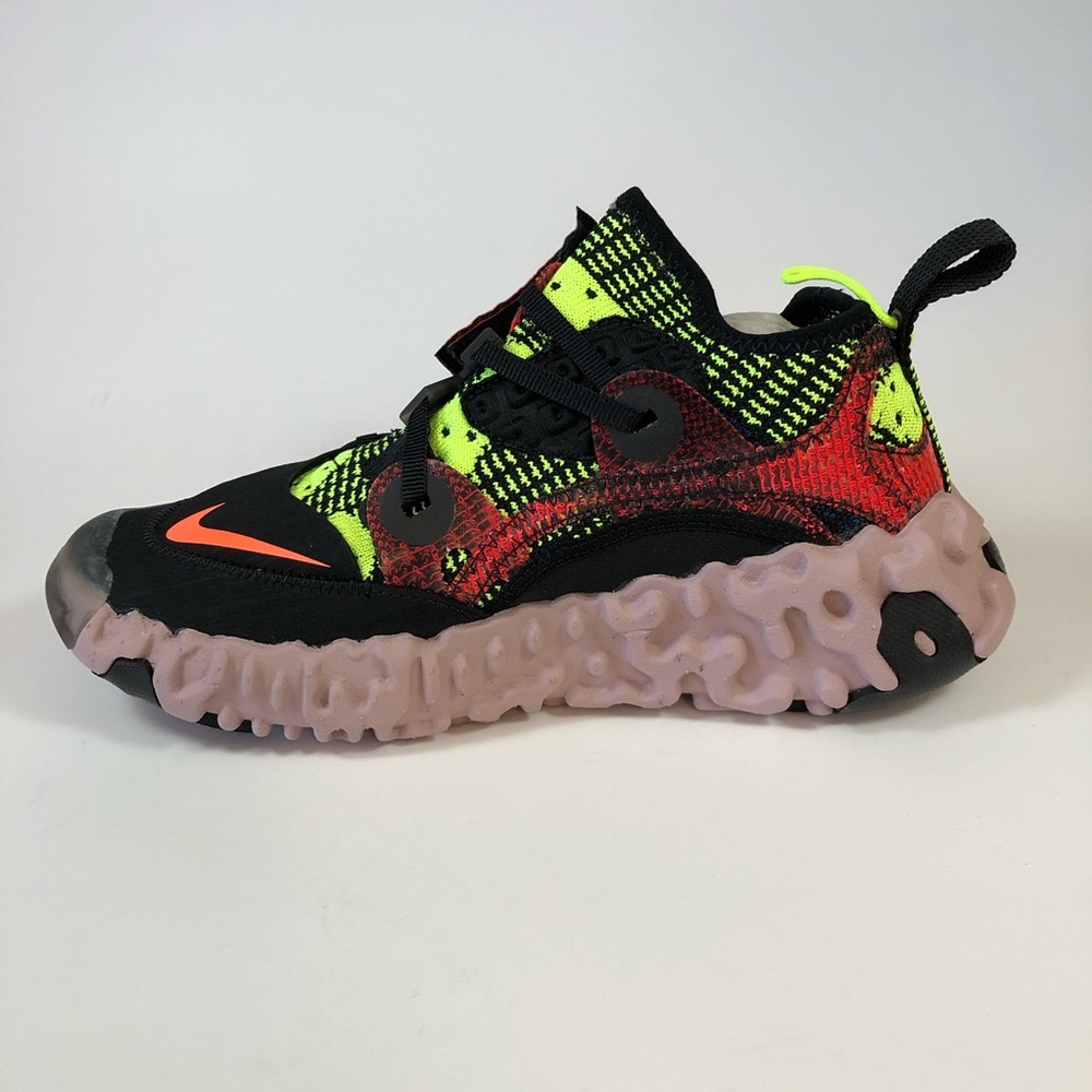 Nike ISPA OverReact Flyknit - Black/Crimson/Volt - Picture 4 of 13